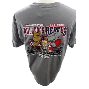 NCAA Mississippi State vs Ole Miss Egg Bowl 2024 Mens Tee Shirt Large NEW